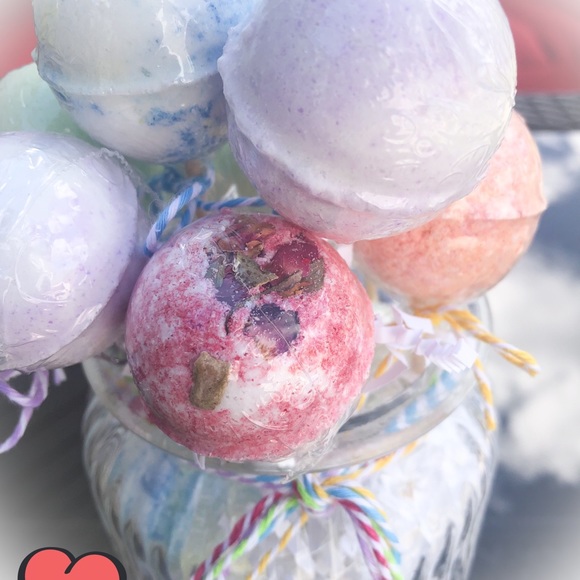 Lollipop Effervescent Bath Bomb Bouquet - Picture 2 of 7